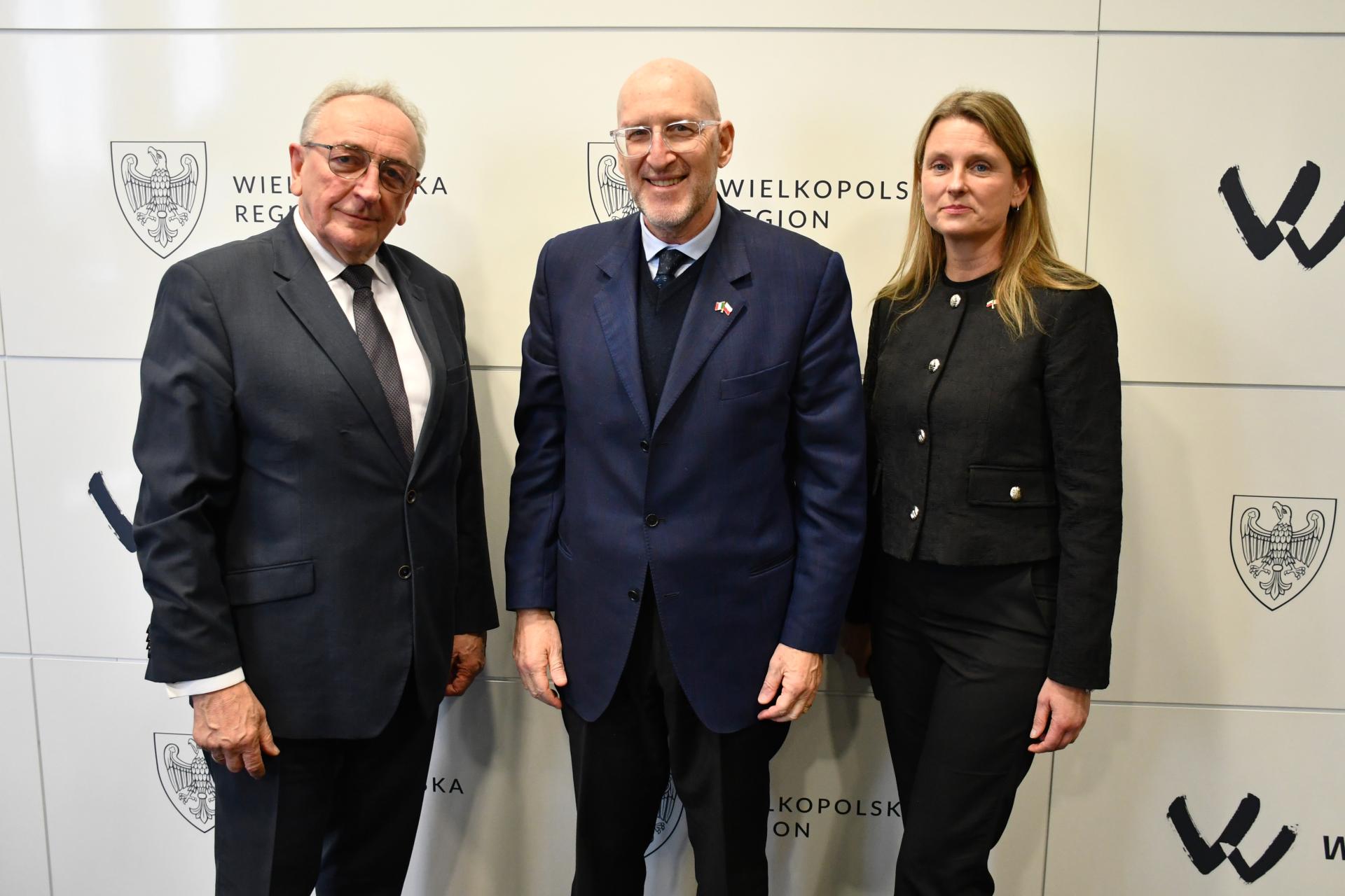 20251128140919_dsc9130